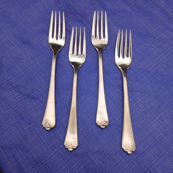 Wallace Lotus 18/8 Stainless Steel Set 4 SALAD Fork Flatware KOREA - Picture 1 of 6